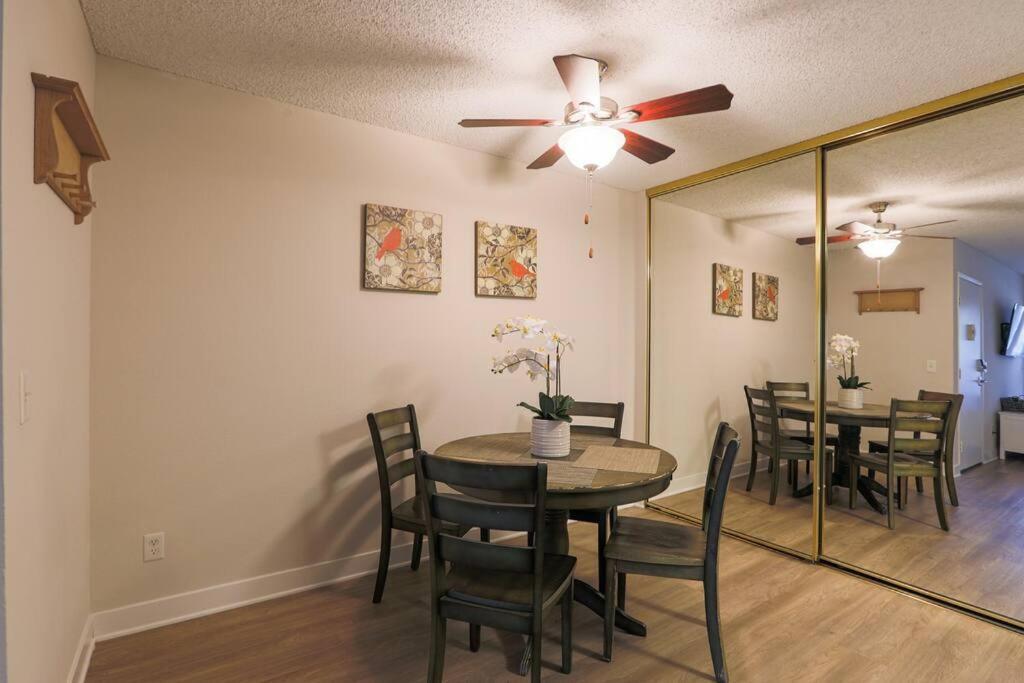 Apartment Shabby Chic King & 2 Queen Bed Pool Gym